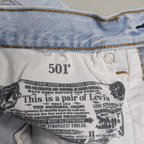 Levi's 501 Button Fly Cut Off Denim Shorts 26 Distressed Holes - Picture 12 of 14